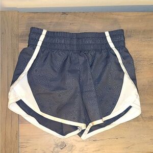 Girls size 6-6x athletic shorts with cute star design on front and back